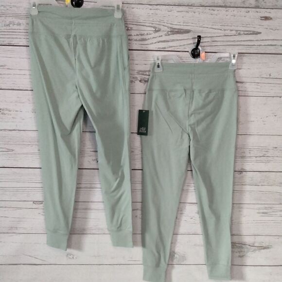 NWT:"Wild Fable" woman's stretch pants - Picture 3 of 9